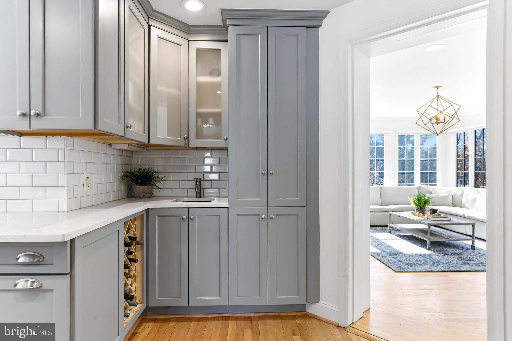 HOMELAND HISTORIC DISTRICT - Residential