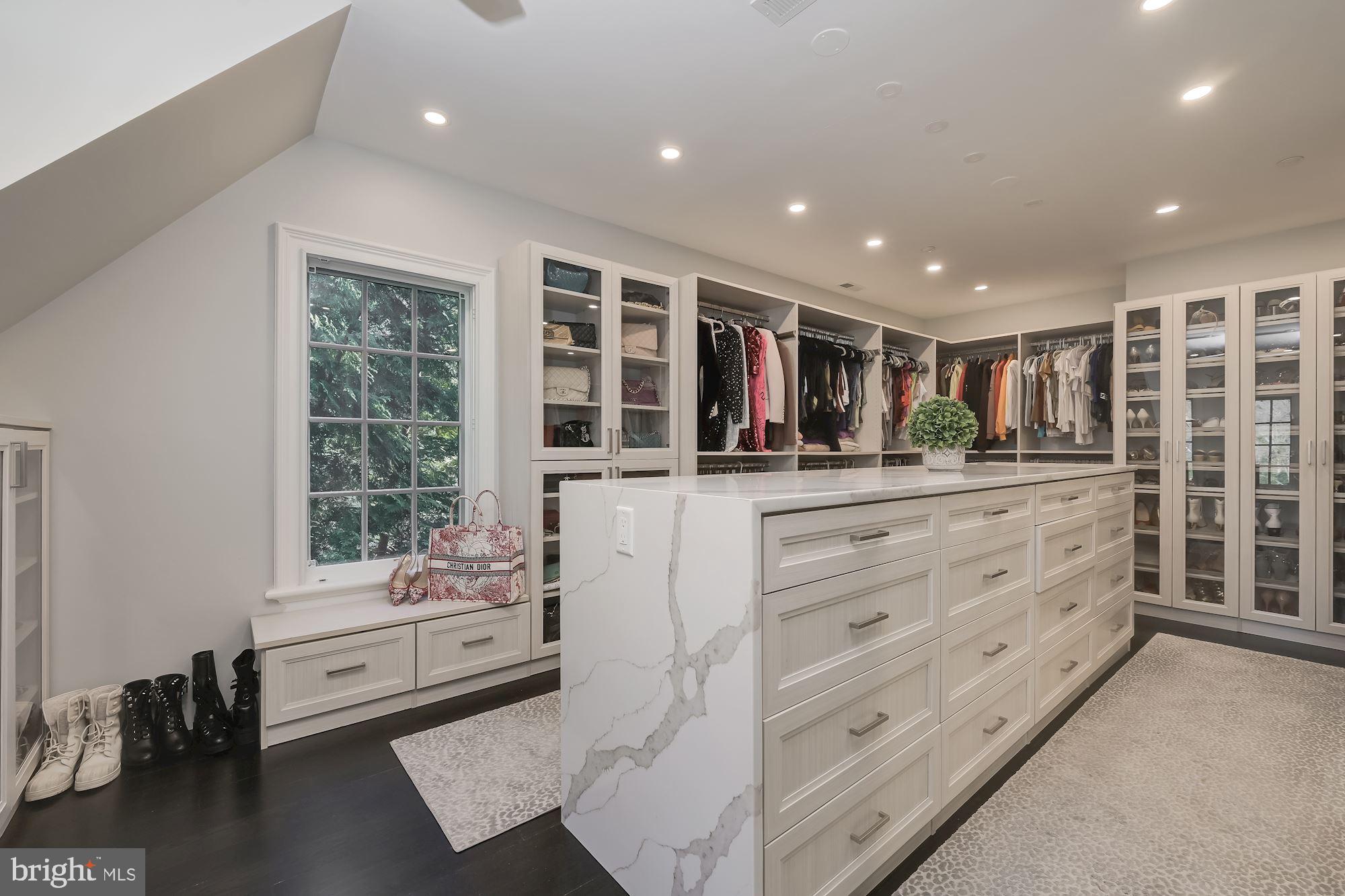 BANNOCKBURN - Residential