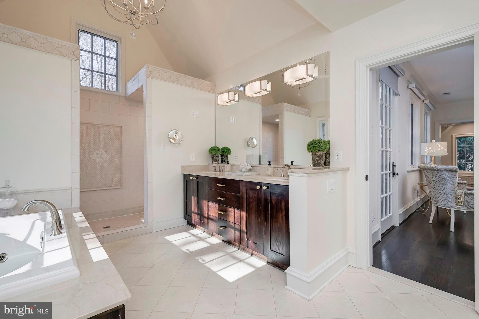 BANNOCKBURN - Residential