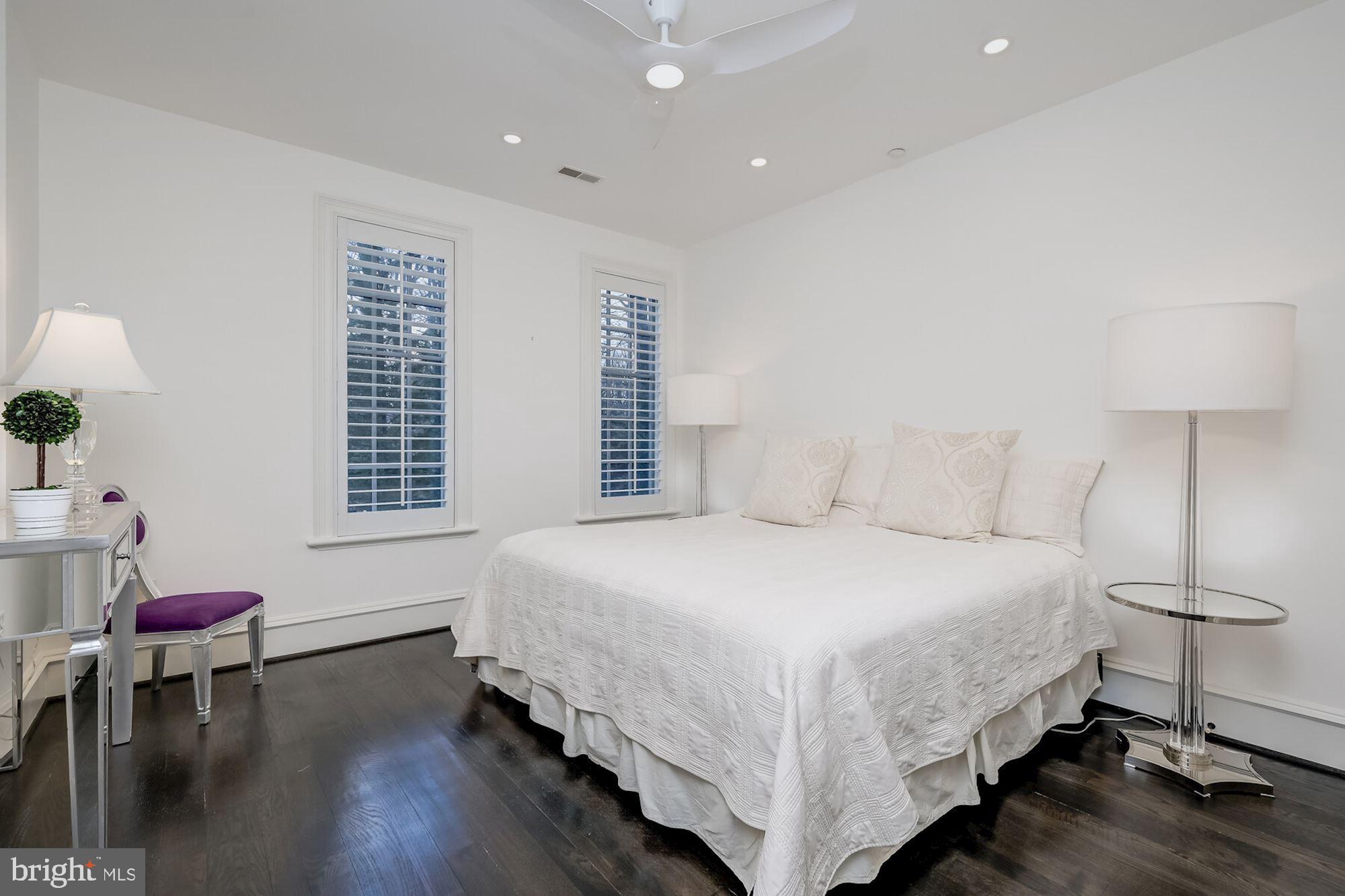 BANNOCKBURN - Residential