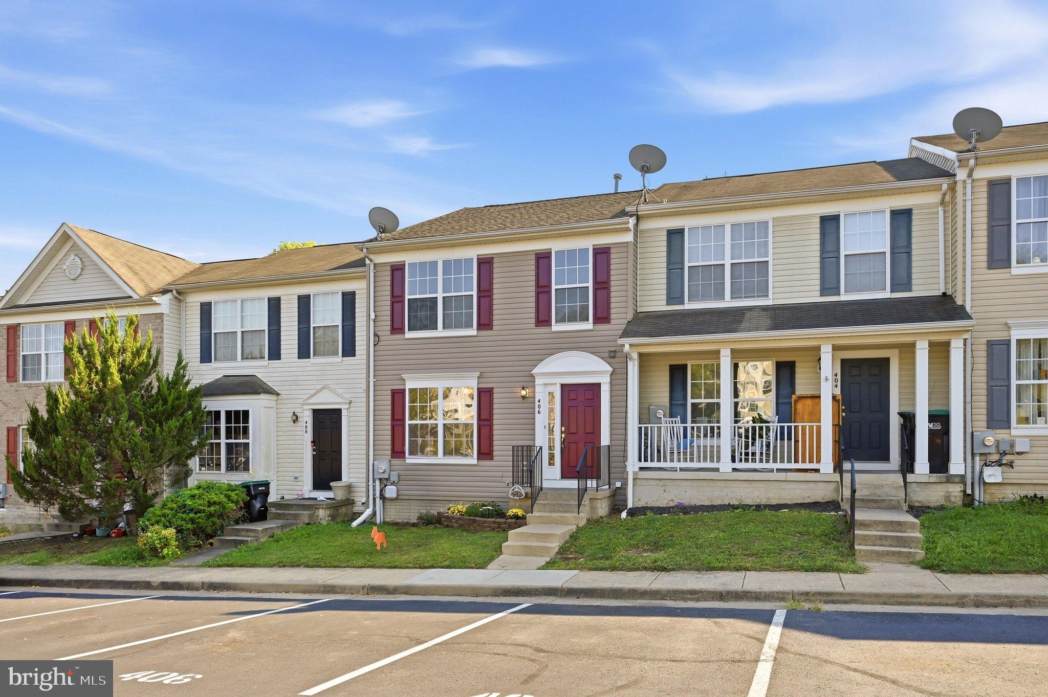 406 PENDLETON LANE