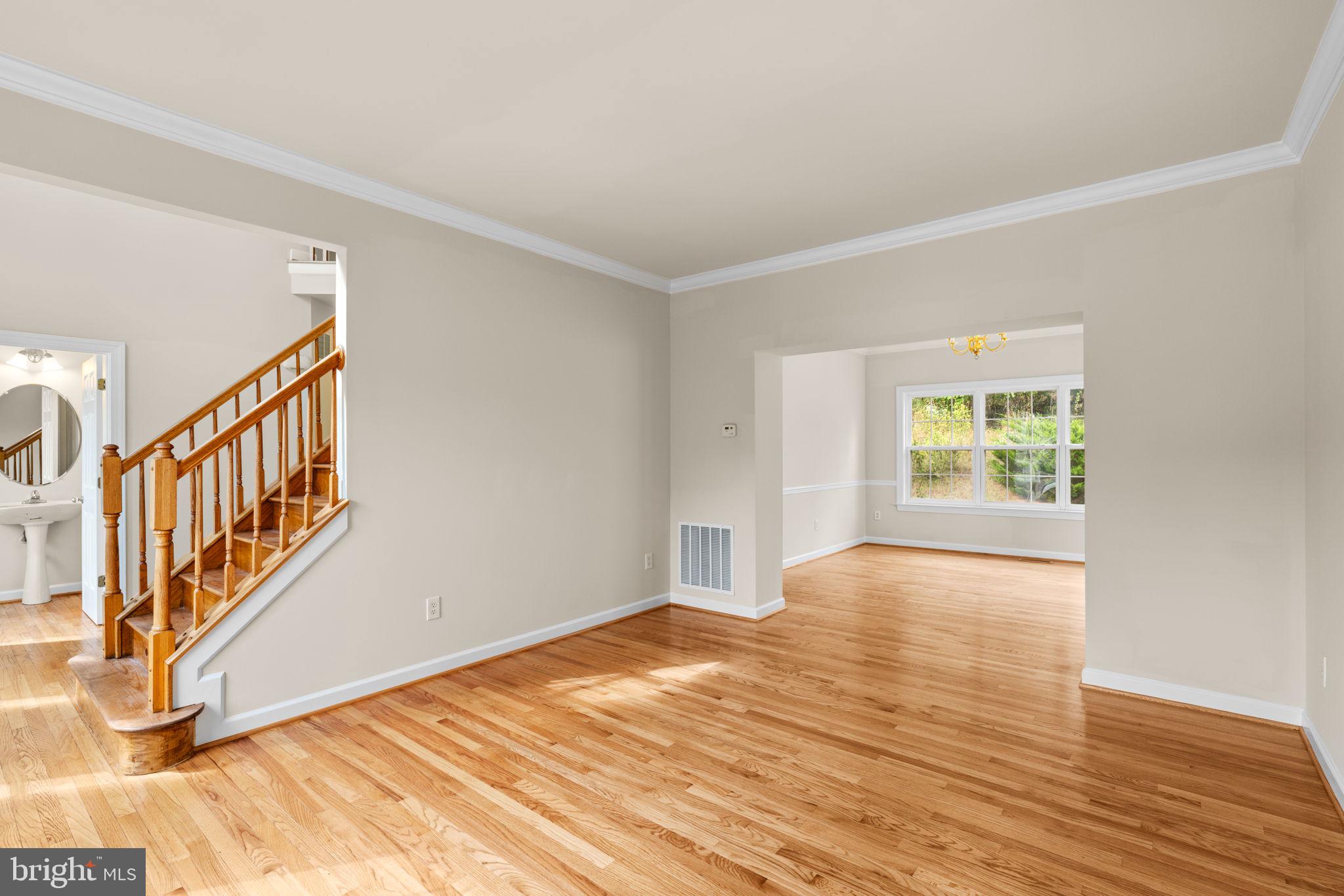 210 EARHART COURT