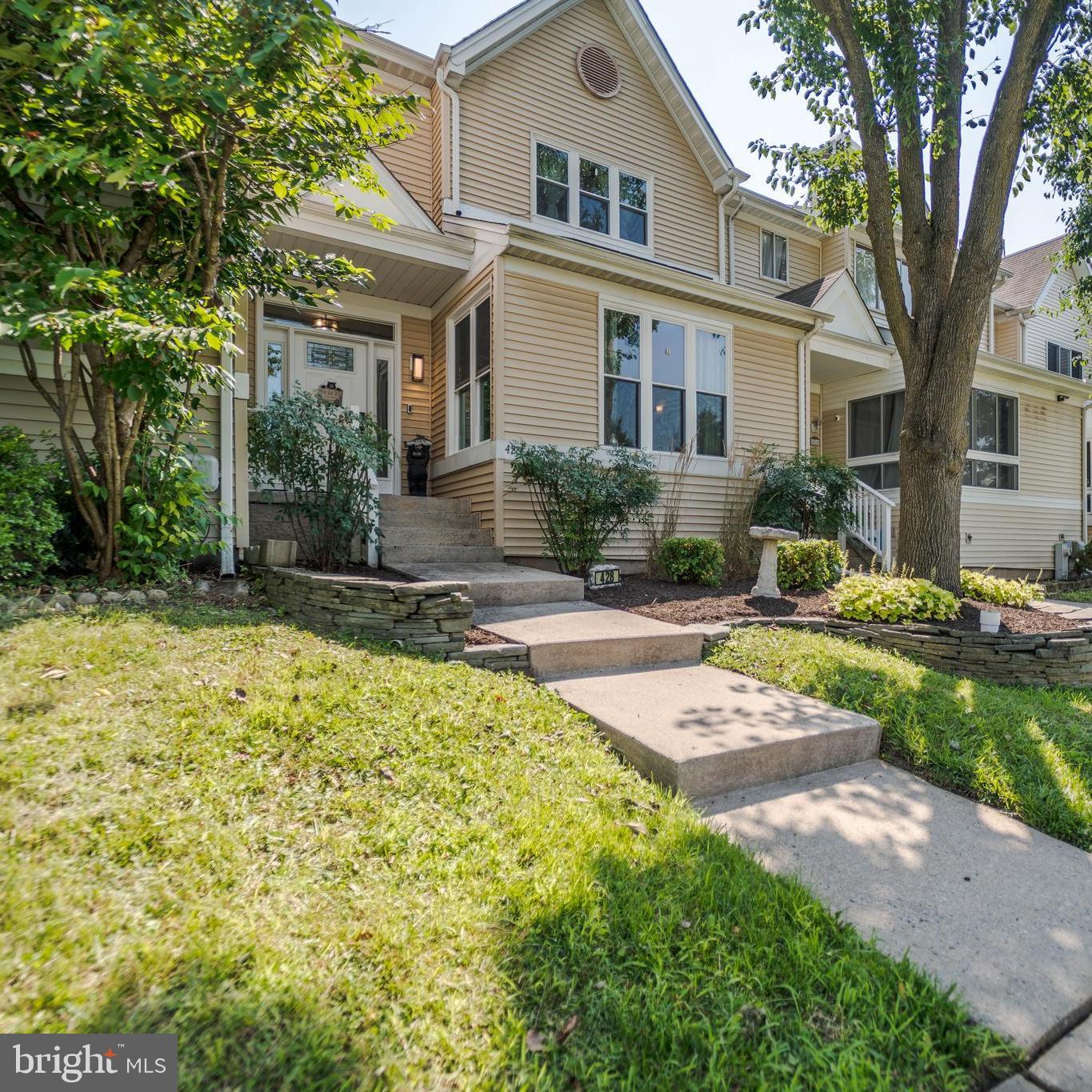 CONSTANT BRANCH - Residential