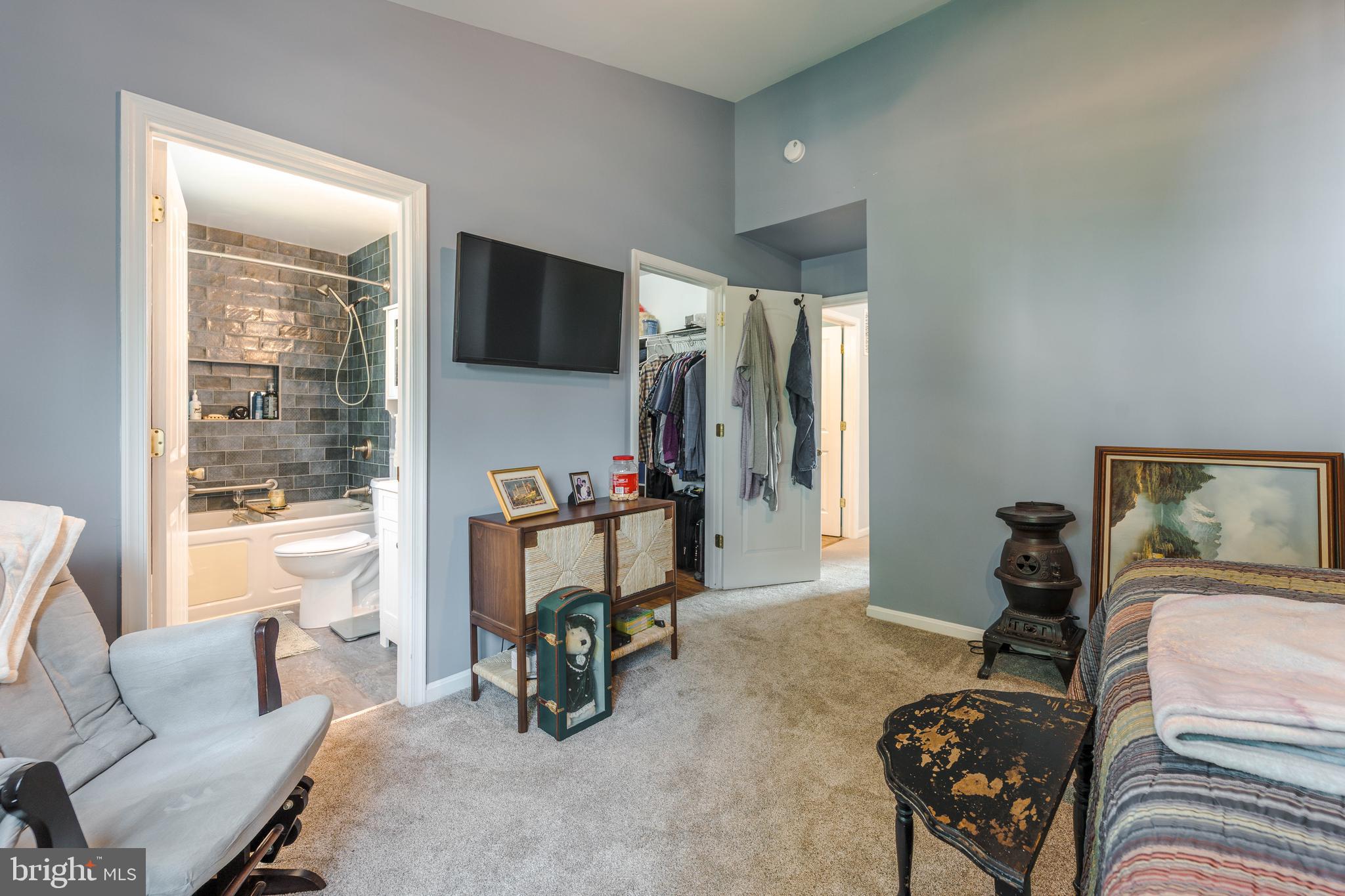 CONSTANT BRANCH - Residential