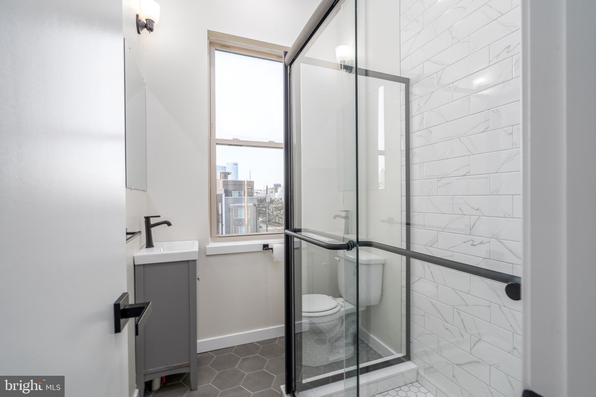 GRAYS FERRY - Residential Lease