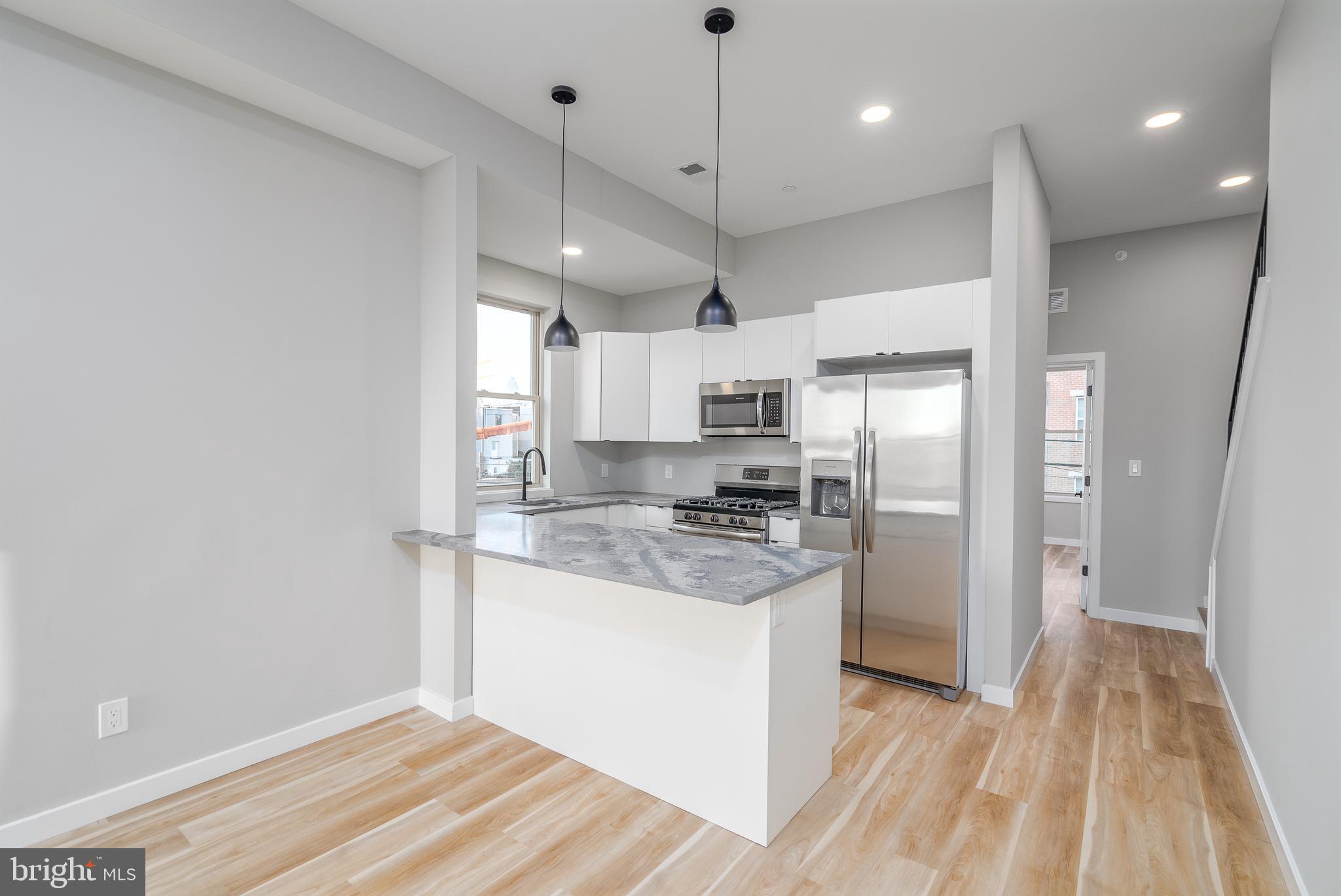 GRAYS FERRY - Residential Lease