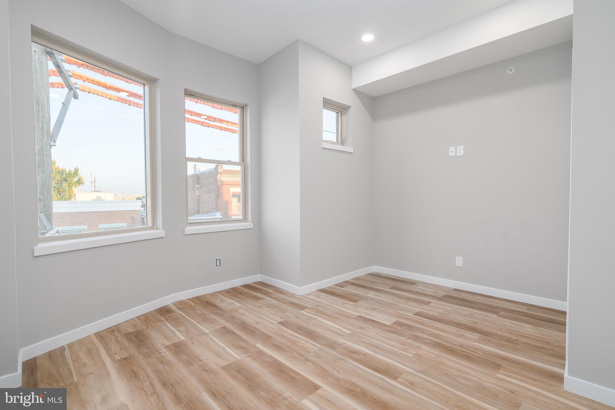 GRAYS FERRY - Residential Lease
