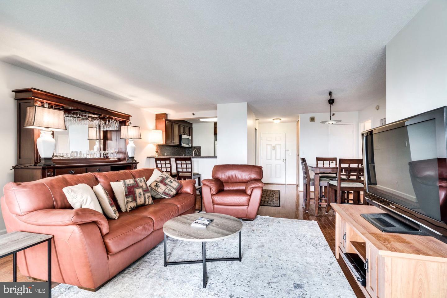 ALTA VISTA CONDO - Residential Lease