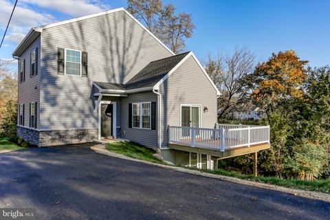 Photo of 114 N Locust Street, Elizabethtown, PA 17022 (MLS # PALA2042632)