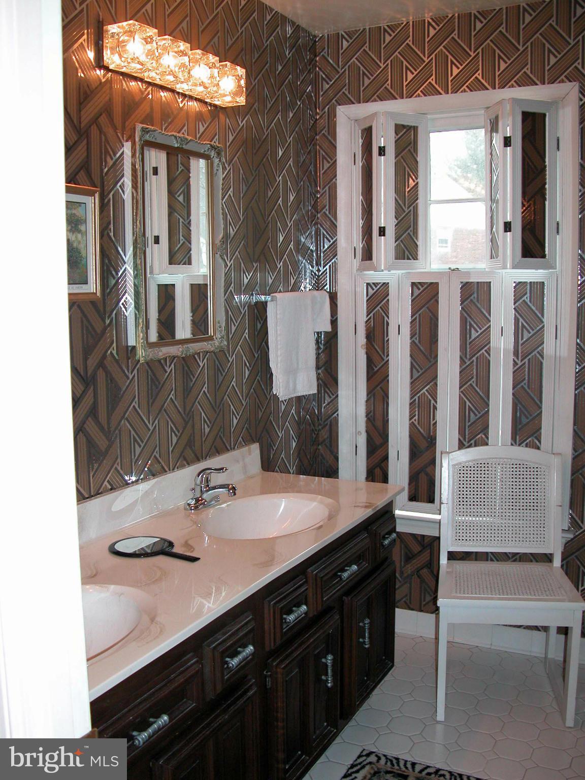 HERITAGE WALK - Residential