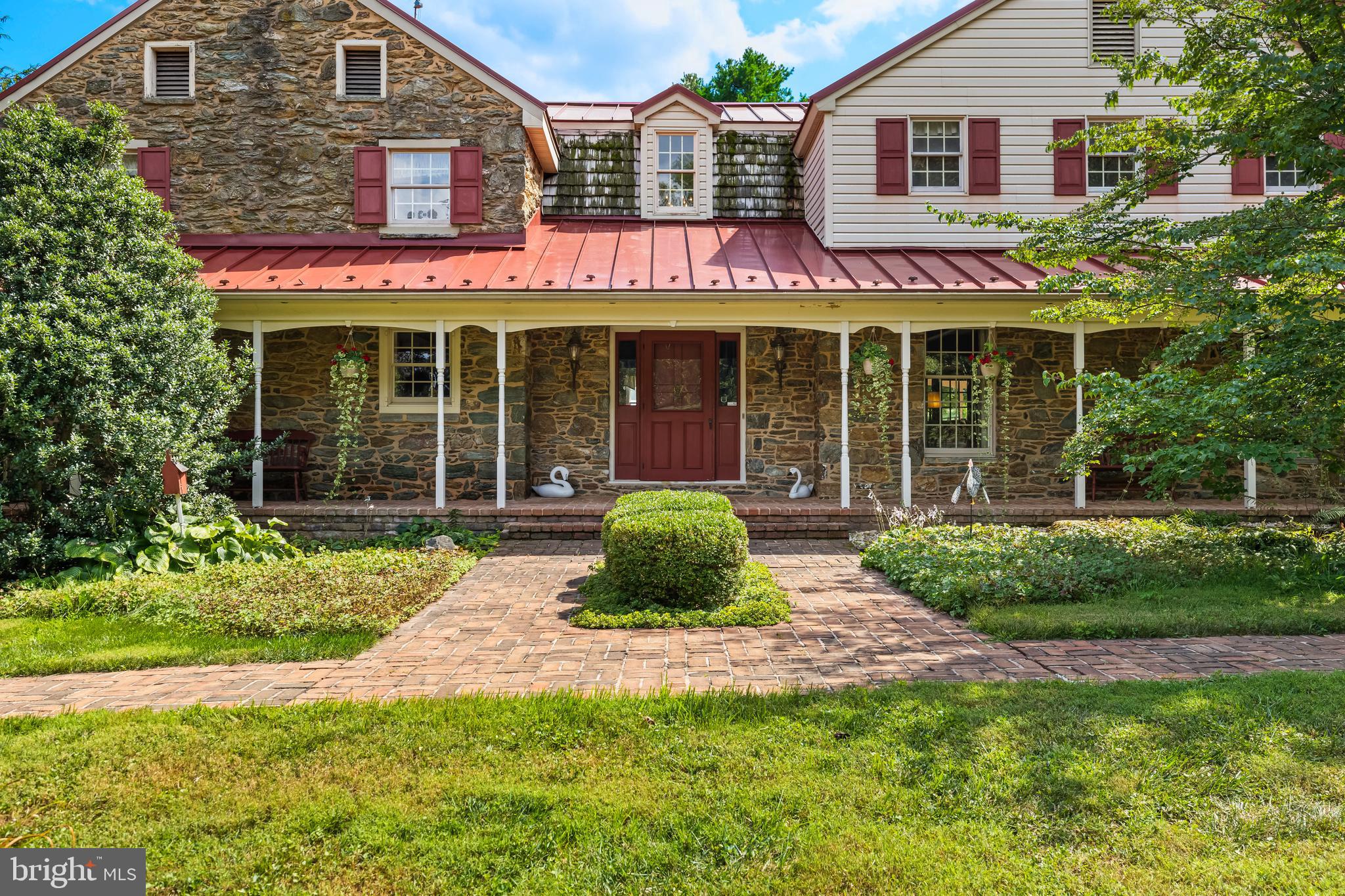 2322 NICODEMUS ROAD