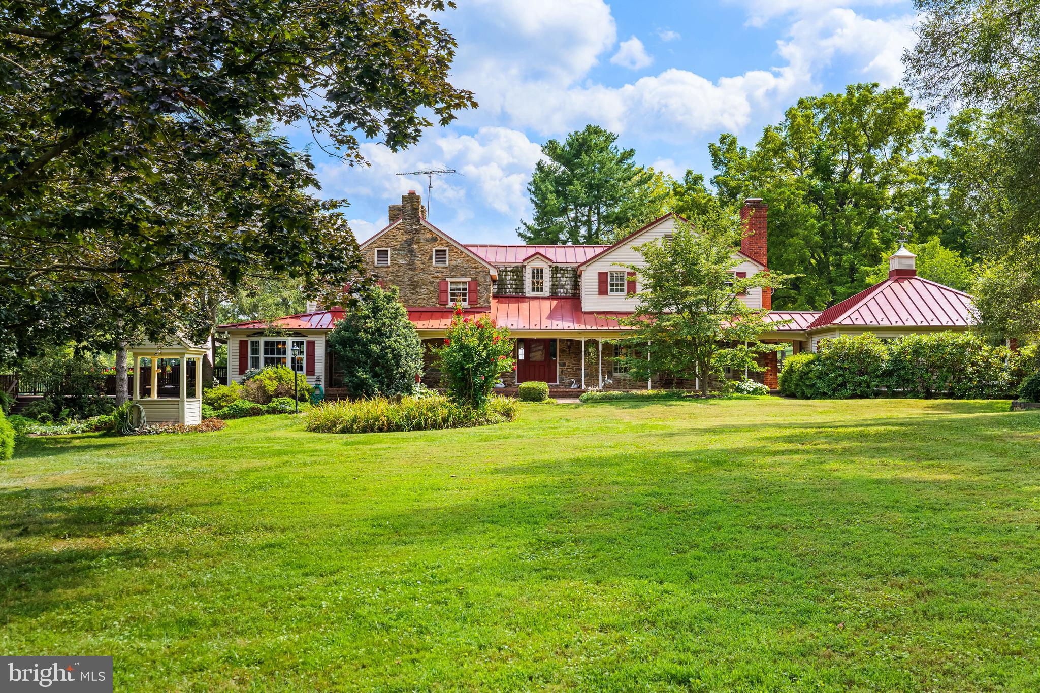 2322 NICODEMUS ROAD