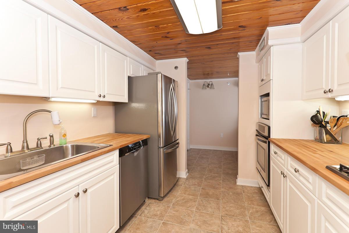 CANTON COVE - Residential Lease