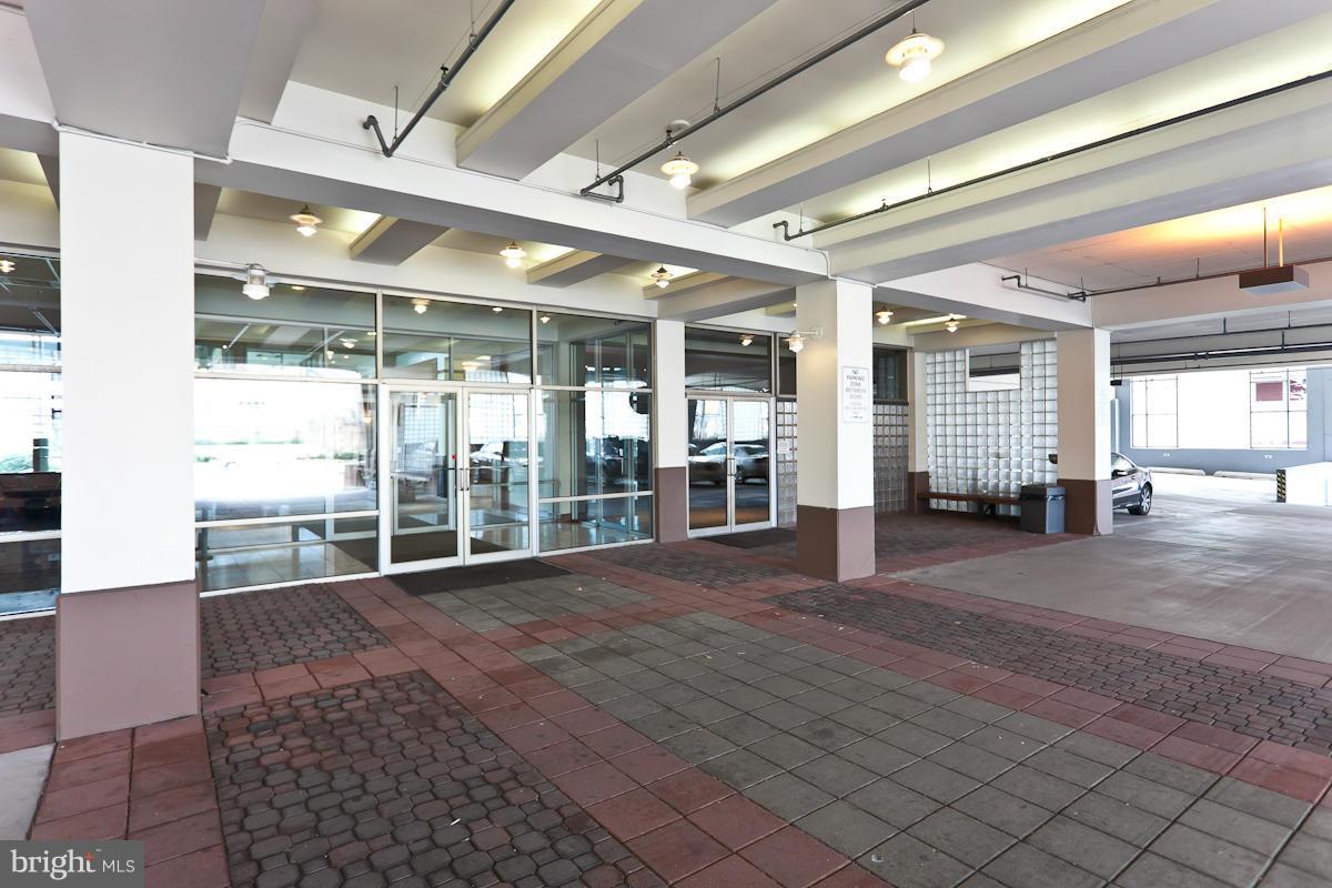 CANTON COVE - Residential Lease