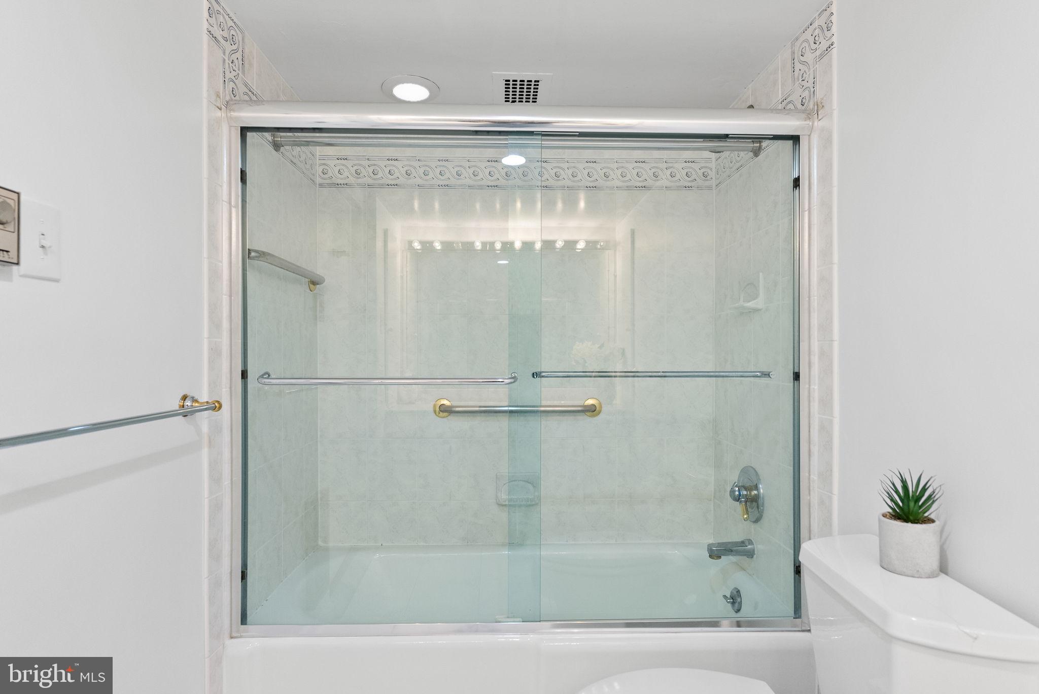 WATERGATE - Residential