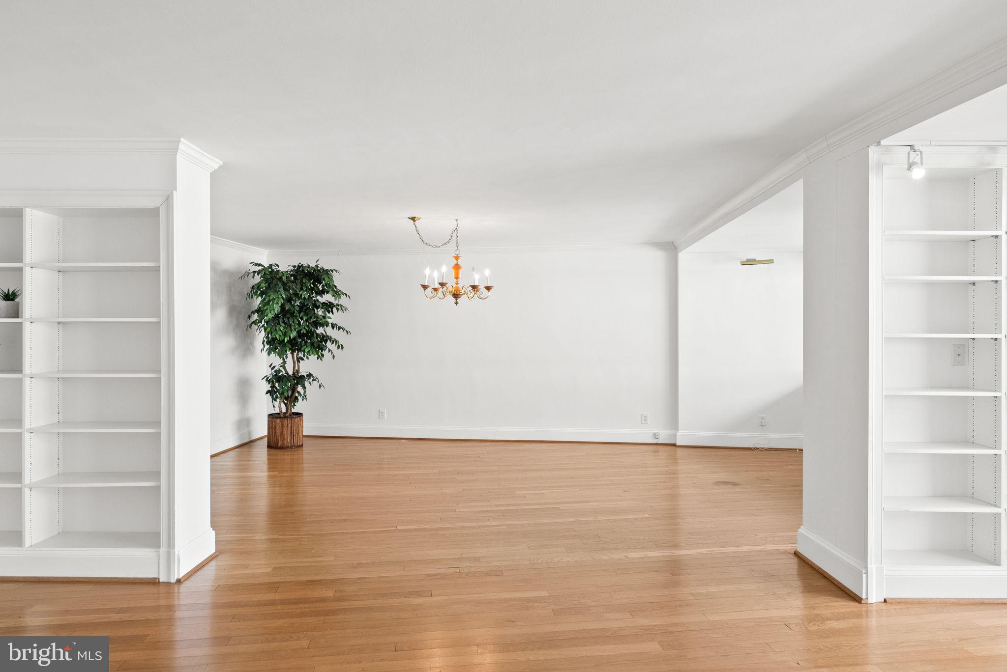 WATERGATE - Residential