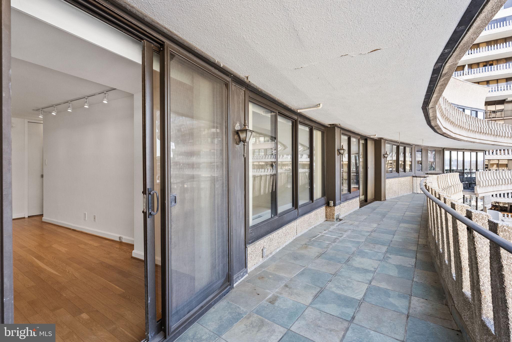 WATERGATE - Residential