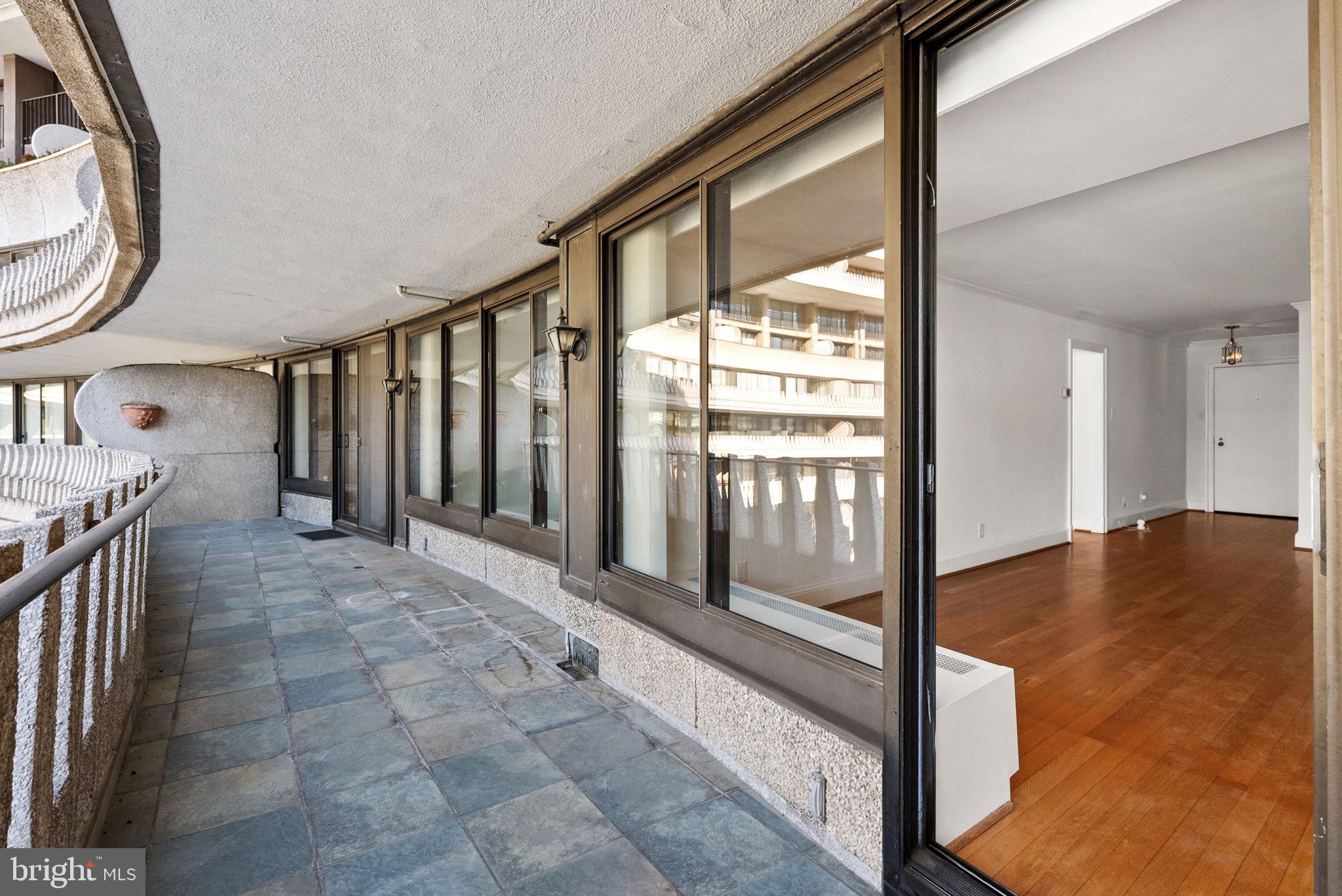 WATERGATE - Residential