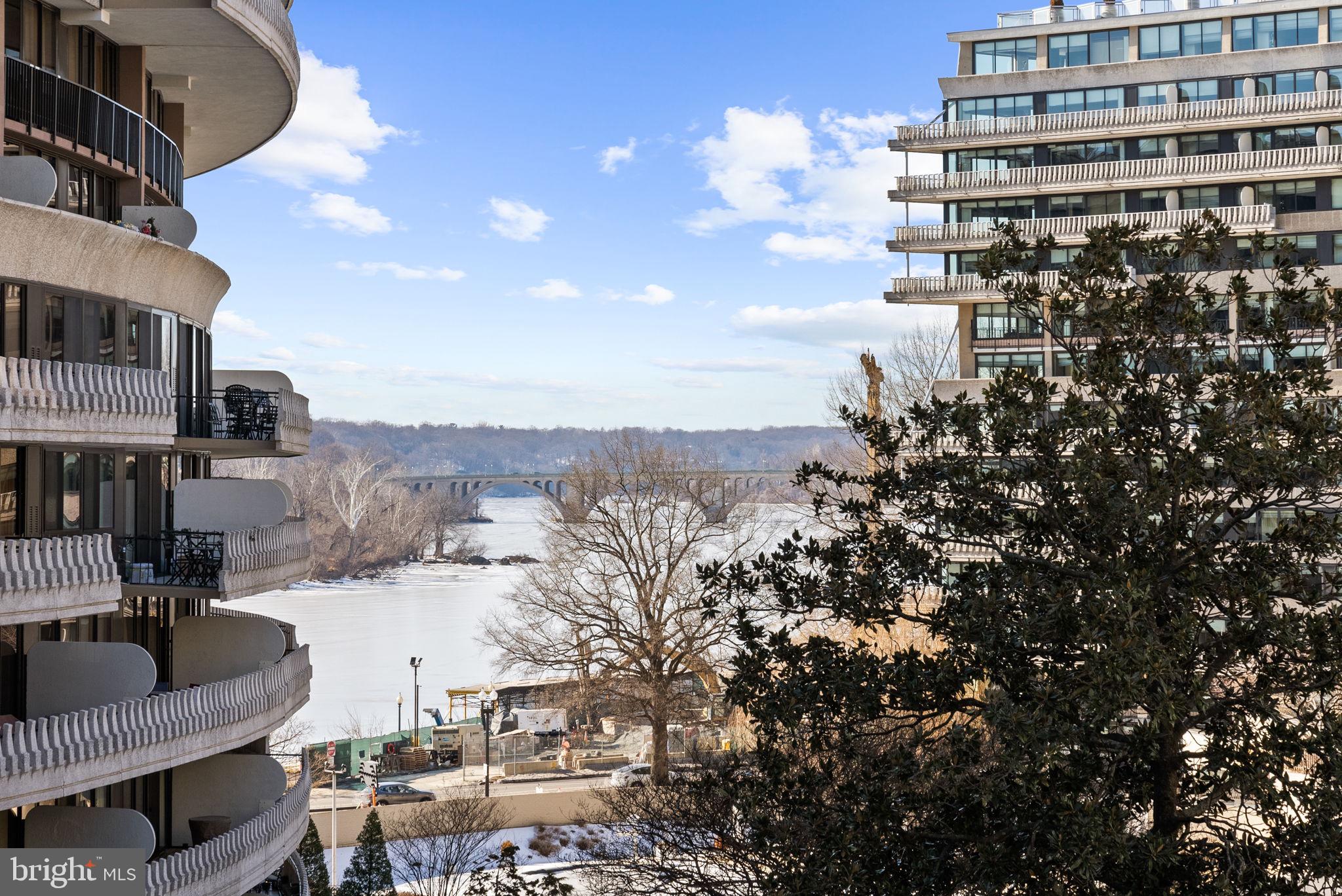 WATERGATE - Residential