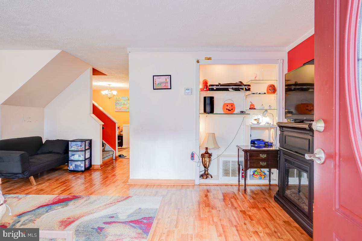 13469 DEMETRIAS WAY
