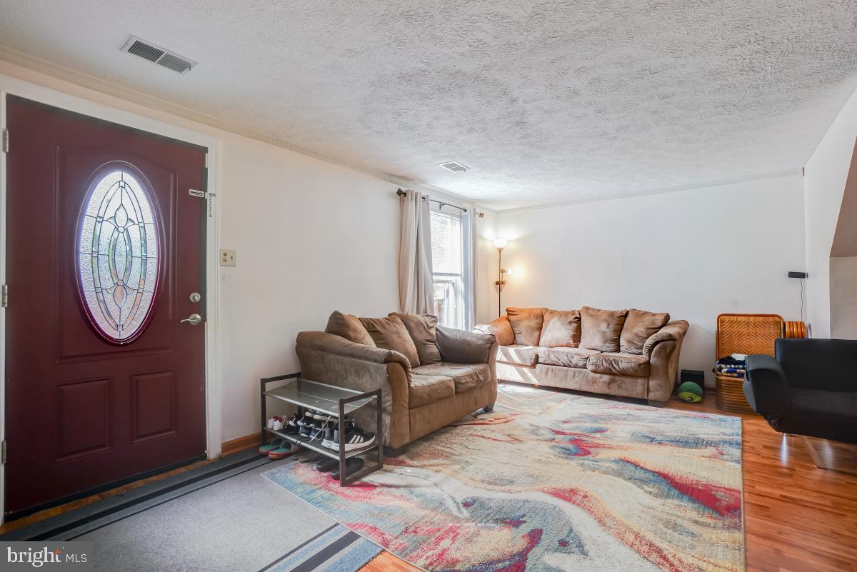 CHURCHILL TOWN SECTOR - Residential