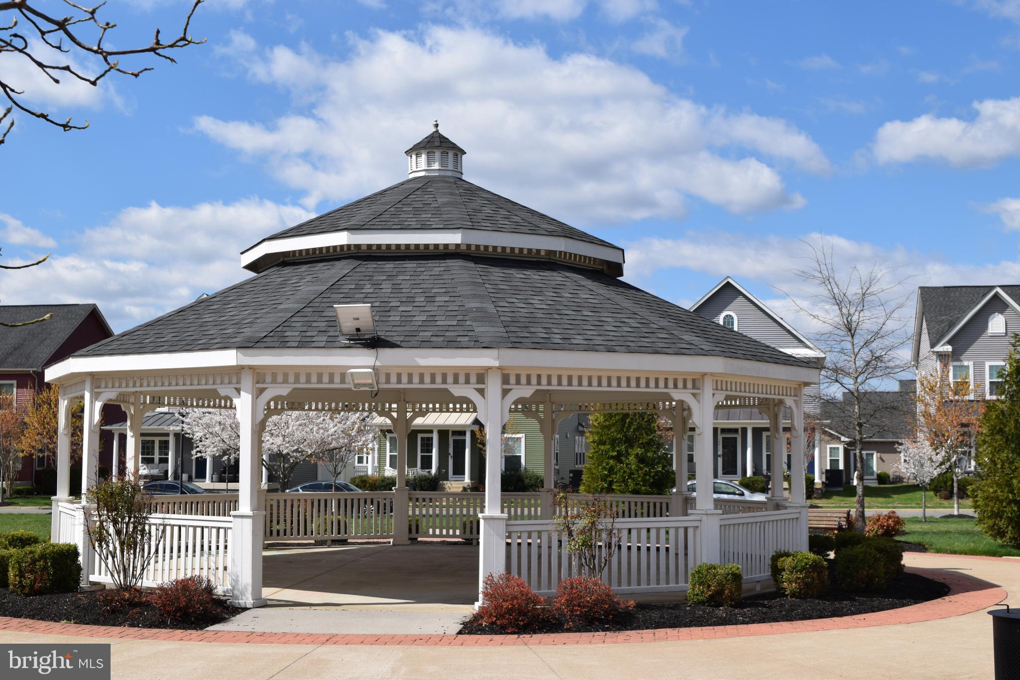 MINTBROOK - Residential