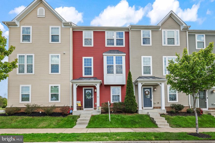 Welcome home to this stunning, move-in ready Colonial-style townhouse nestled in the highly desirable Mintbrook community—where comfort, charm, and convenience come together beautifully!

From the moment you step inside, you’ll feel the warmth of this thoughtfully updated home, freshly professionally painted costing $2500 in ( April 2026) and filled with inviting spaces designed for both relaxing and entertaining. The lower level features brand-new luxury vinyl plank floors (Mar 2026)  in the cozy Living room/den and also includes a versatile flex room—perfect for a 4th Bedroom/home office/exercise space or hobby room.

The kitchen is truly the heart of the home, featuring gleaming Granite countertops, a spacious island, stainless steel appliances (including a refrigerator w/icemaker, built-in microwave & newer dishwasher (2023), recessed lighting, & a breakfast bar ideal for casual meals or morning coffee. The sun-filled dining area, with hardwood engineered flooring throughout the main level creates a bright and cheerful space for gatherings.

Just beyond, the spacious family room impresses w/crown molding, rich hardwood  engineered floors and updated lighting—an ideal place to relax at the end of the day.

Upstairs, retreat to 3 generously sized bedrooms, all enhanced with plush brand-new carpeting in all bedrooms, hallway and steps (April  21, 2026 cost $3K). The hallway bath is beautifully appointed with a tub/shower combo, corian countertops, and tile flooring. The serene primary suite offers a peaceful escape with abundant natural light, a walk-in closet, and a private bath featuring dual vanities, granite countertops, and a spa-like shower with built-in bench seating.

Step outside to your lovely Trex balcony just off the kitchen—perfect for sipping your morning coffee or enjoying warm evenings outdoors. For added convenience, the upstairs laundry room includes a newer washer and dryer (2022). This home also features a 1 Car garage with a two car driveway! The community has an abundant amount of parking for guests with no restrictions.  Hot water heater is (1 yr old)! 

Enjoy walking-distance access to Starbucks, Sheetz, and more. Located in a prime commuter area, the home is close to Routes 29, 28, and 17, providing easy access to I-66 and I-95. With association fees covering common area maintenance, snow removal, and trash, you can enjoy a low-maintenance lifestyle in a vibrant community. Experience the comfort and convenience of Mintbrook-your new home awaits! Yes-we have Xfinity high speed internet too! This home won't last long!