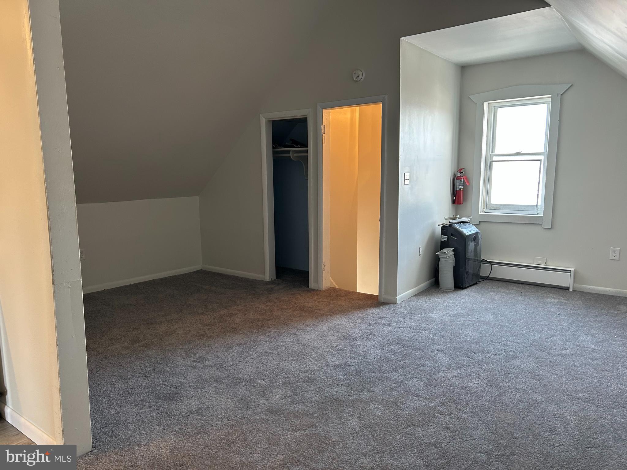 ROSEDALE - Residential Lease