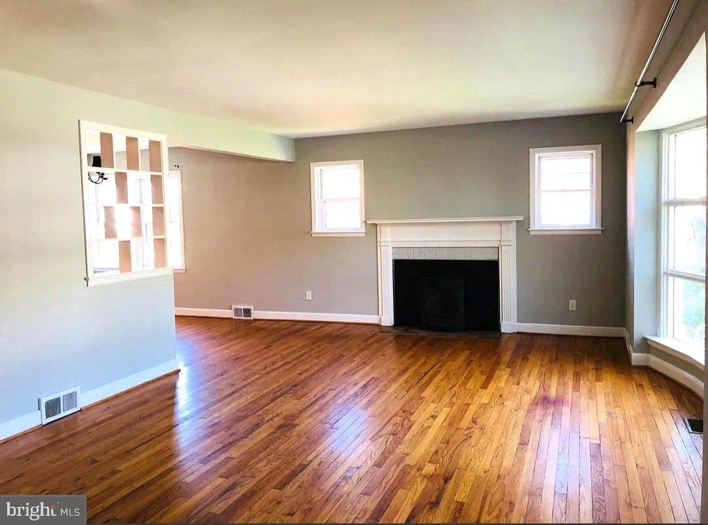 Photo of 913 Brighton Avenue, READING, PA 19606 (MLS # PABK2079400)