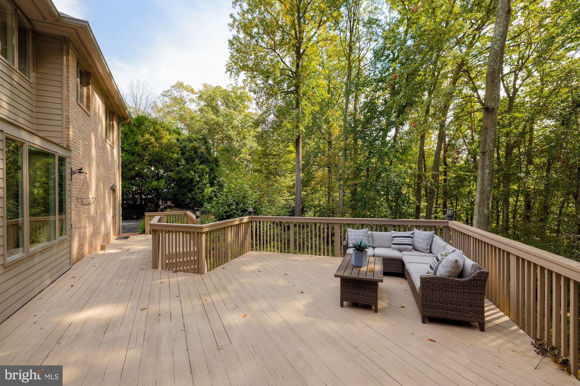 POTOMAC OVERLOOK - Residential