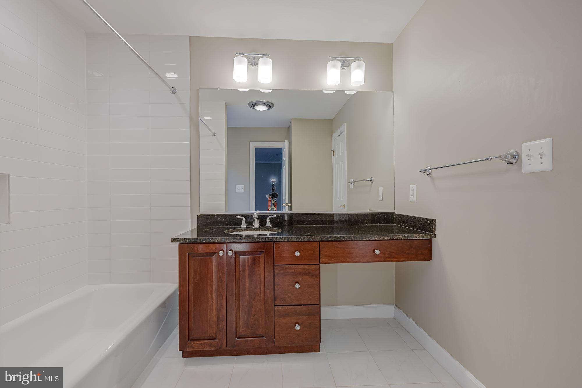 POTOMAC OVERLOOK - Residential