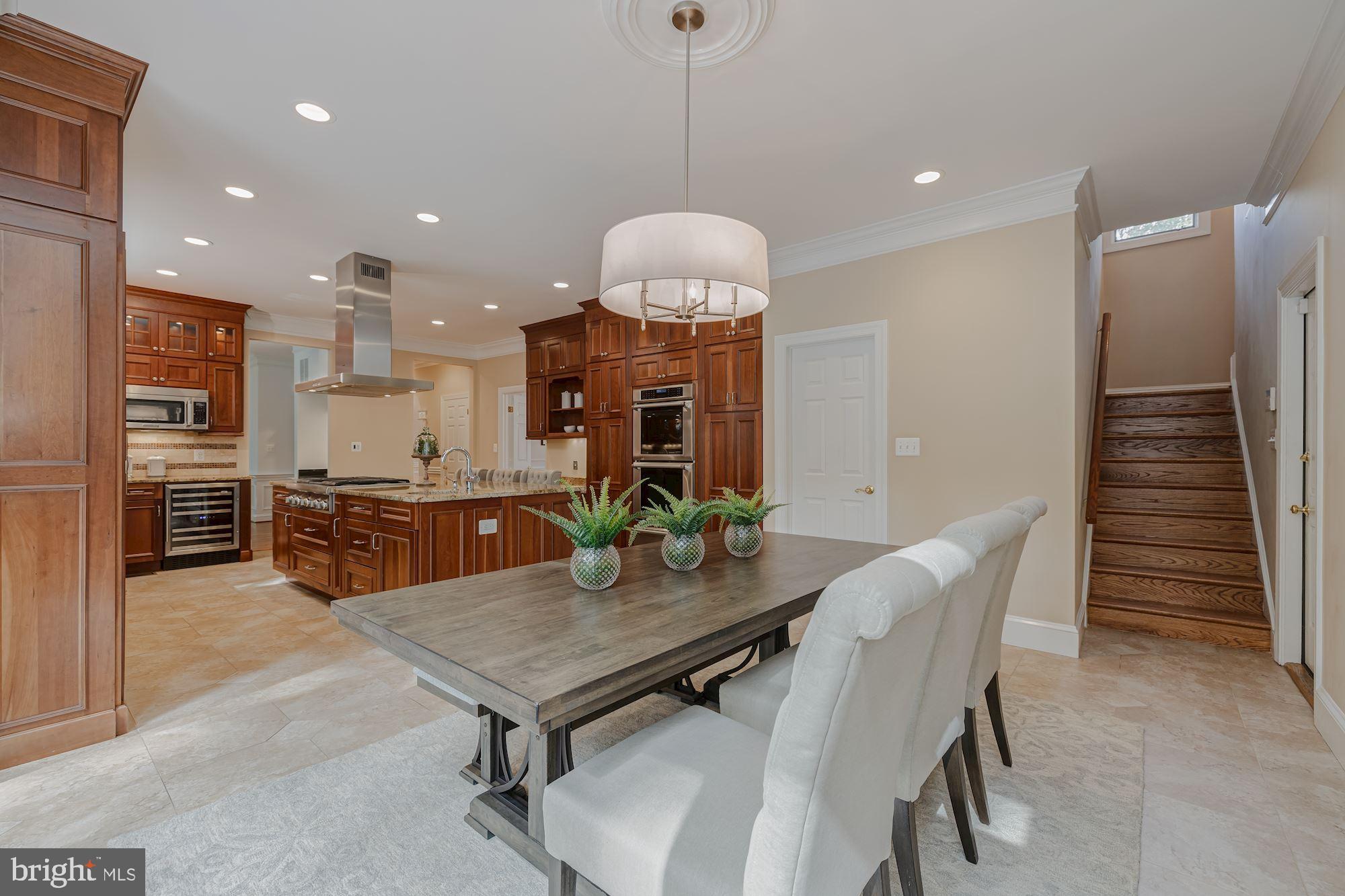 POTOMAC OVERLOOK - Residential