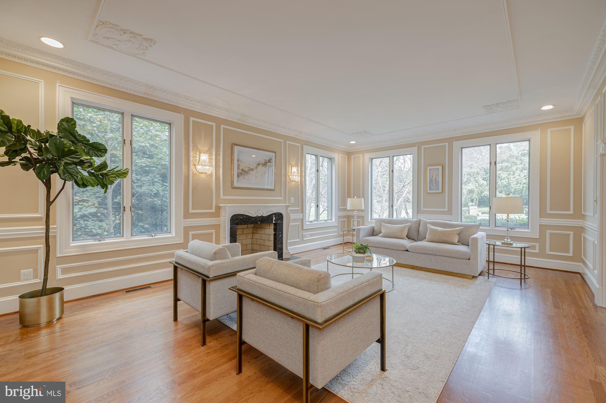 POTOMAC OVERLOOK - Residential