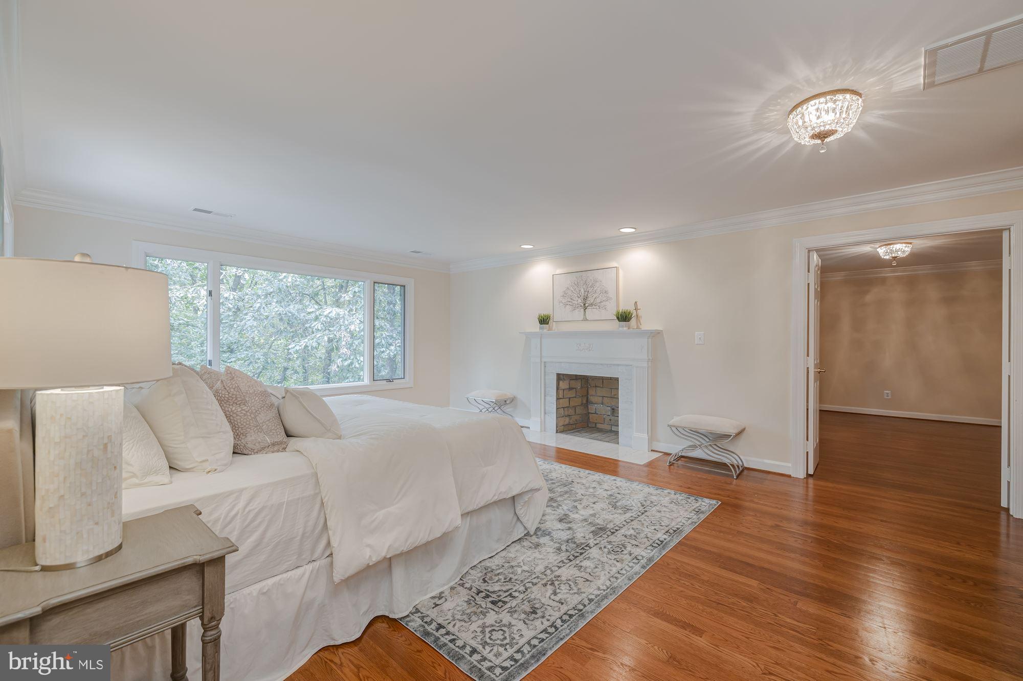 POTOMAC OVERLOOK - Residential