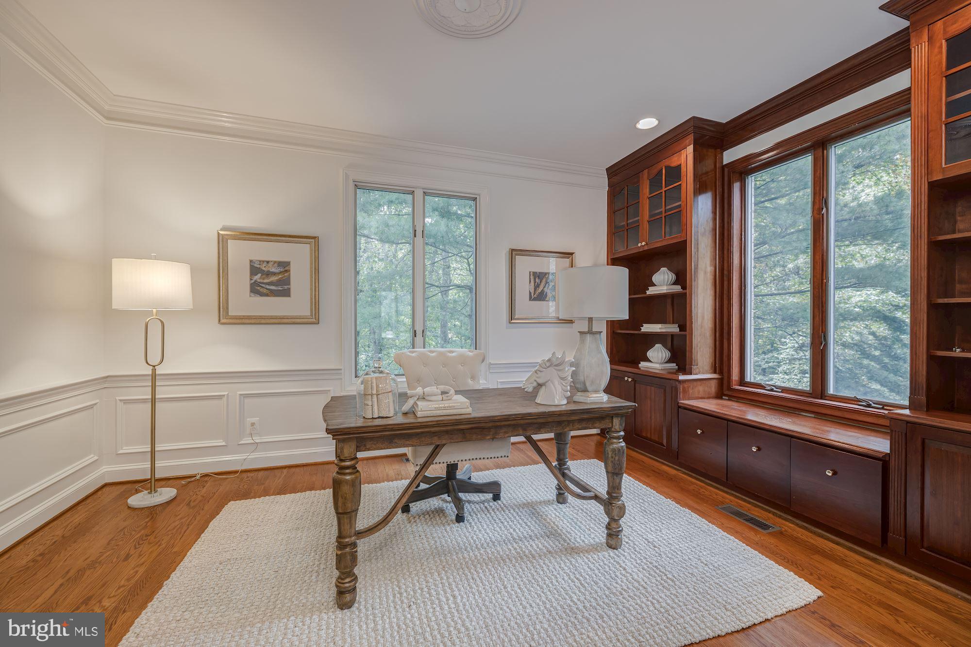 POTOMAC OVERLOOK - Residential