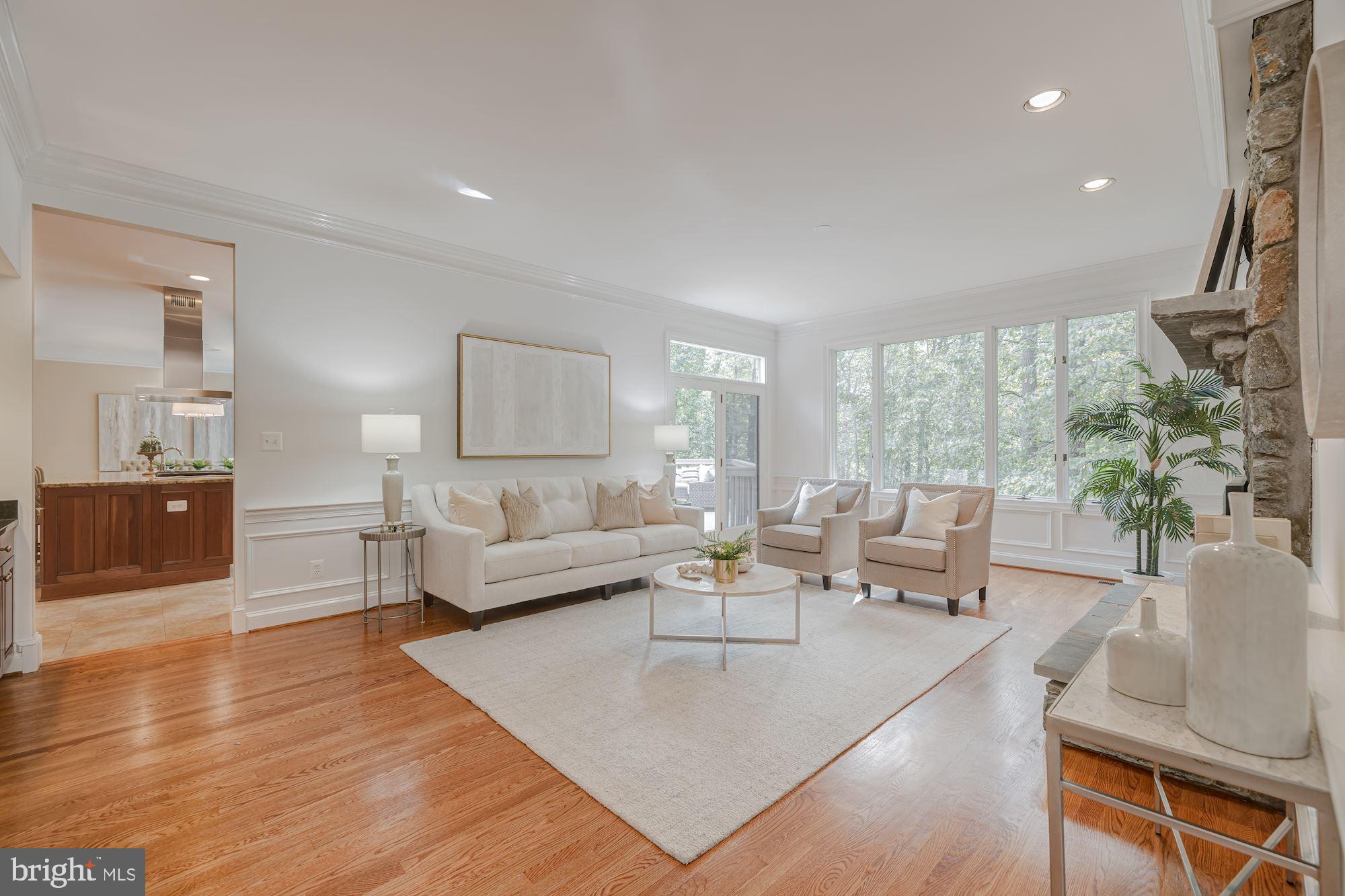 POTOMAC OVERLOOK - Residential