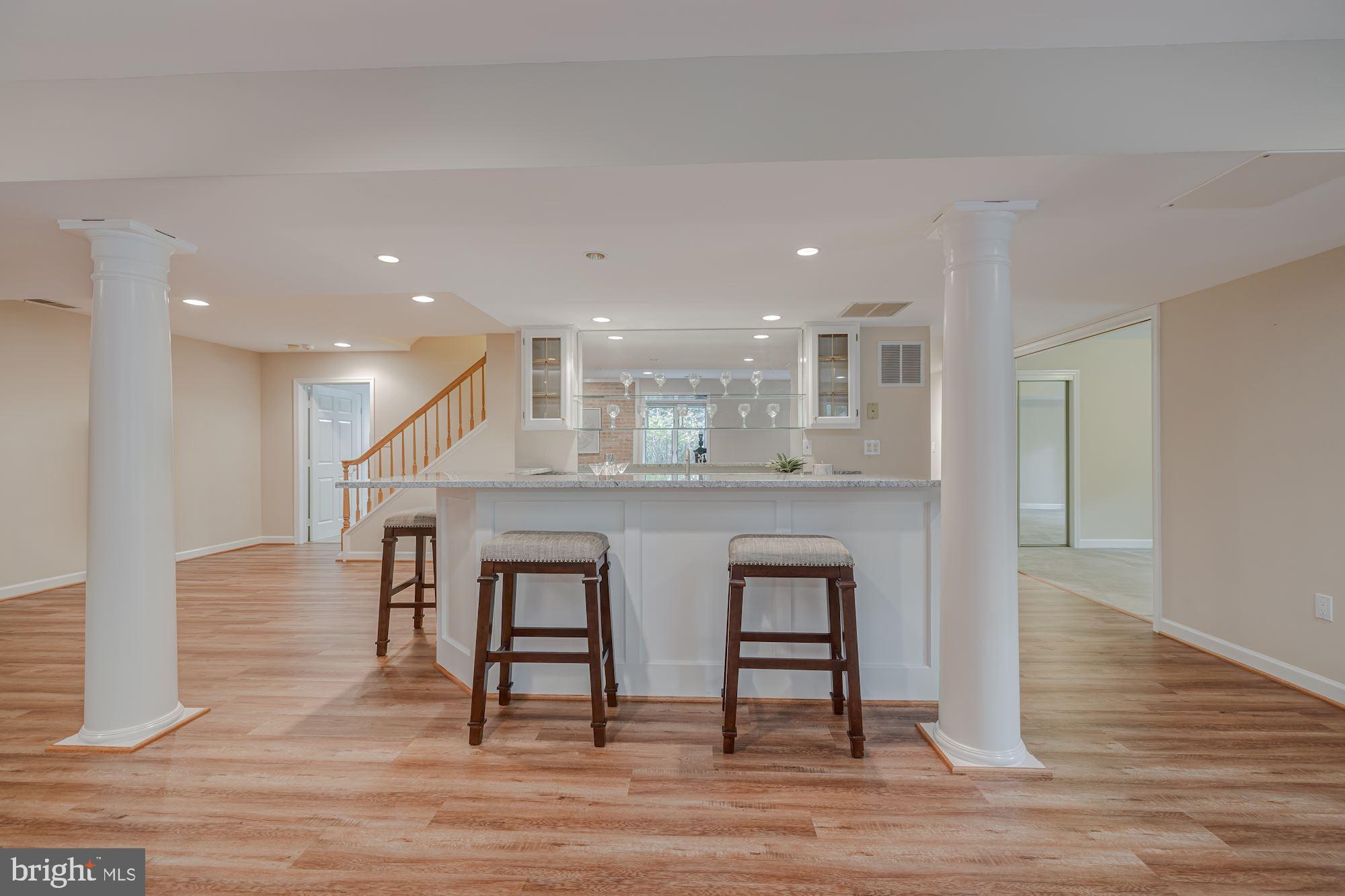 POTOMAC OVERLOOK - Residential