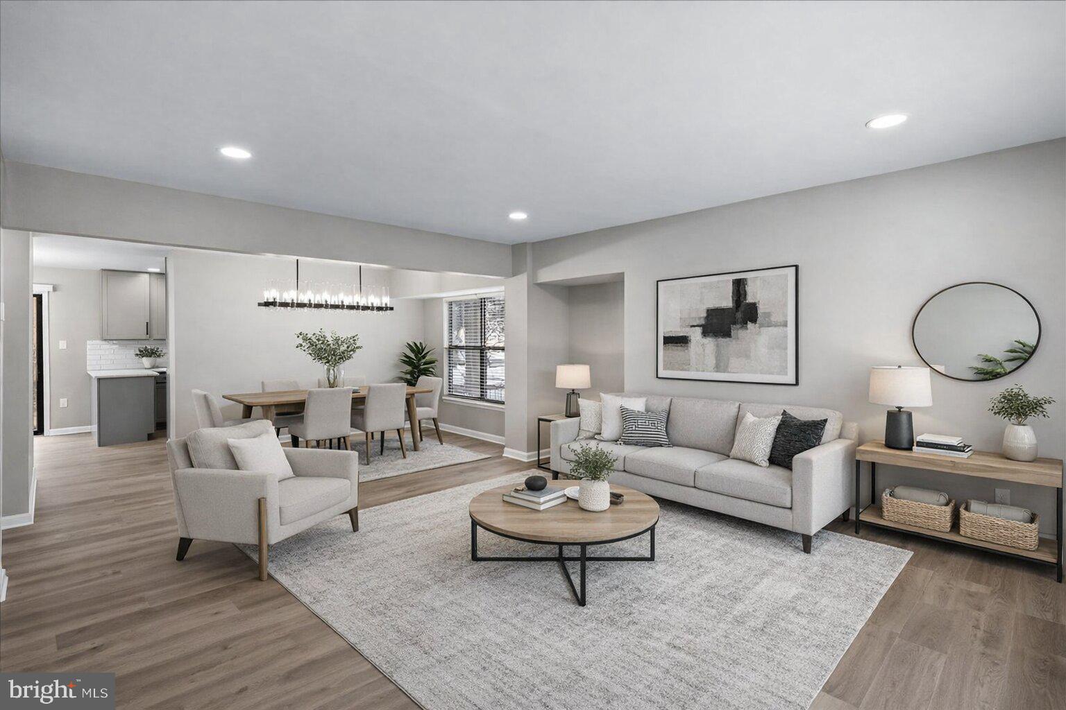 5301 KING CHARLES WAY