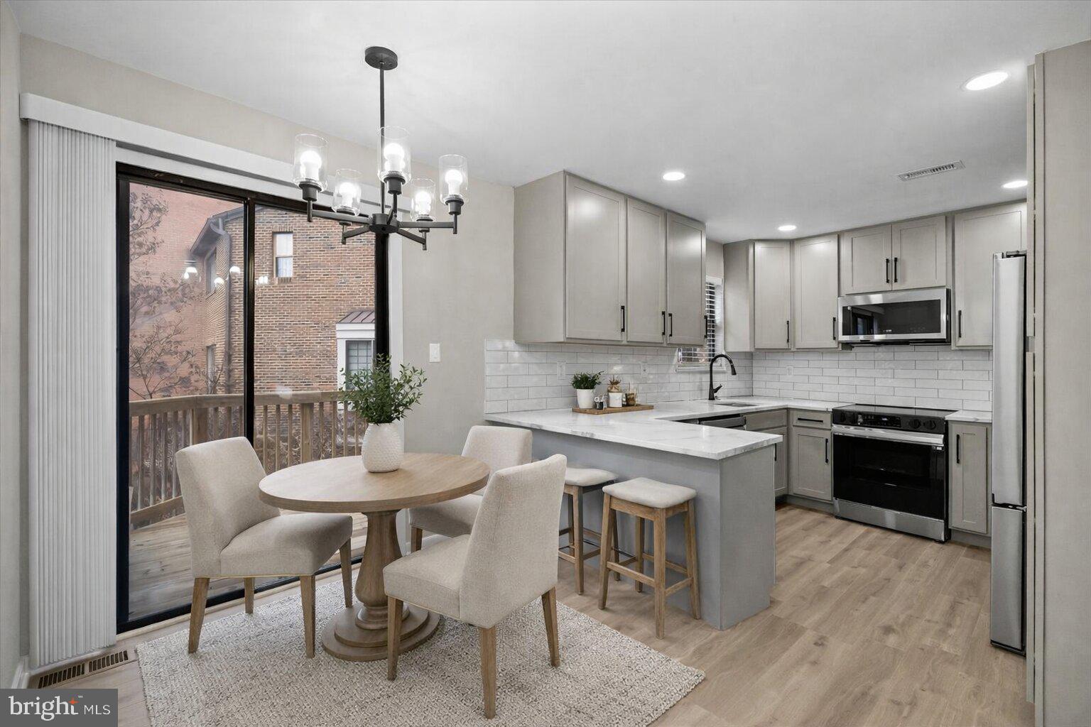 GROSVENOR MEWS - Residential