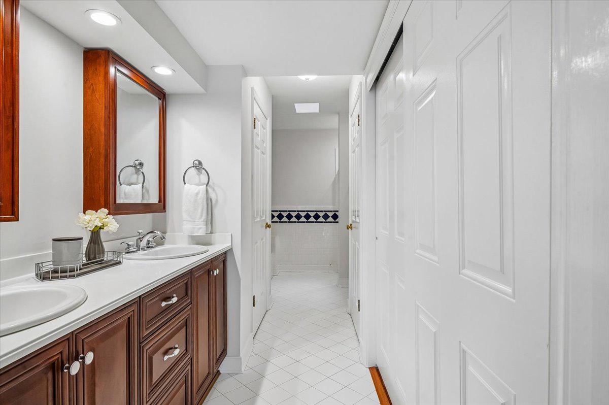 OLD TOWN SE QUADRANT - Residential