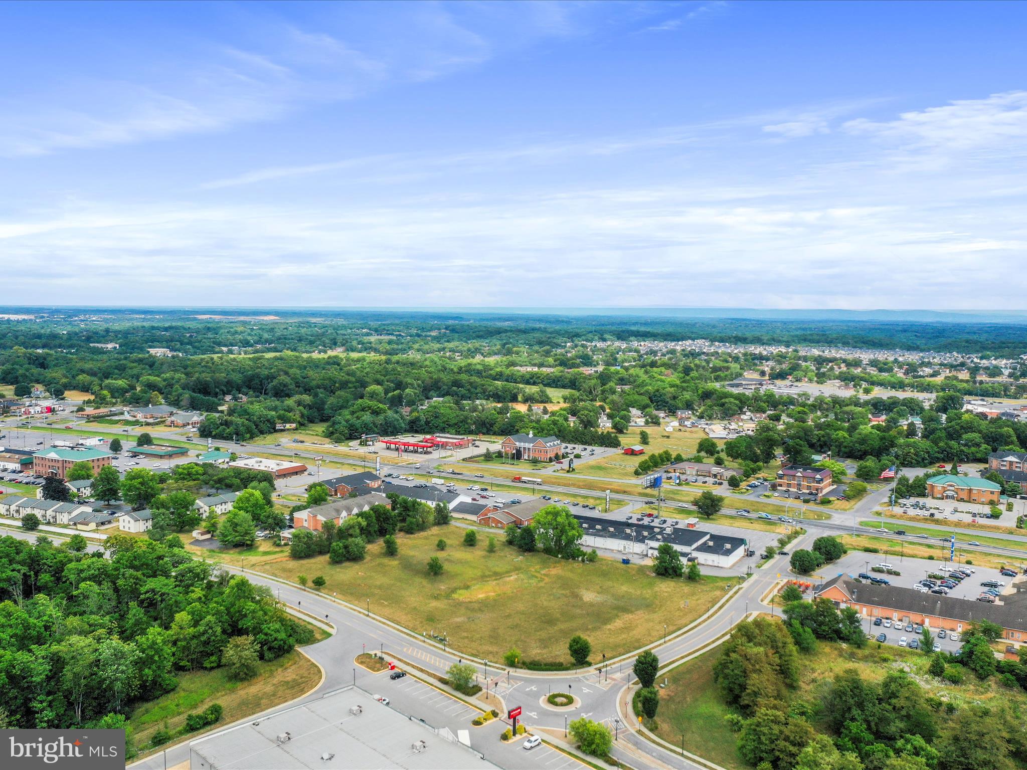 MARTINSBURG CITY - Land