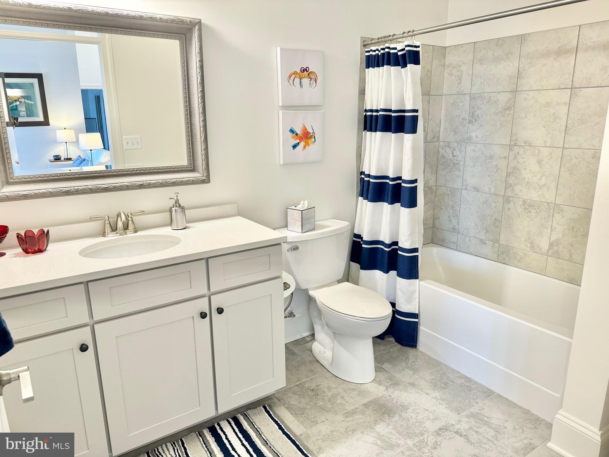 MIDDLE RIVER - Residential