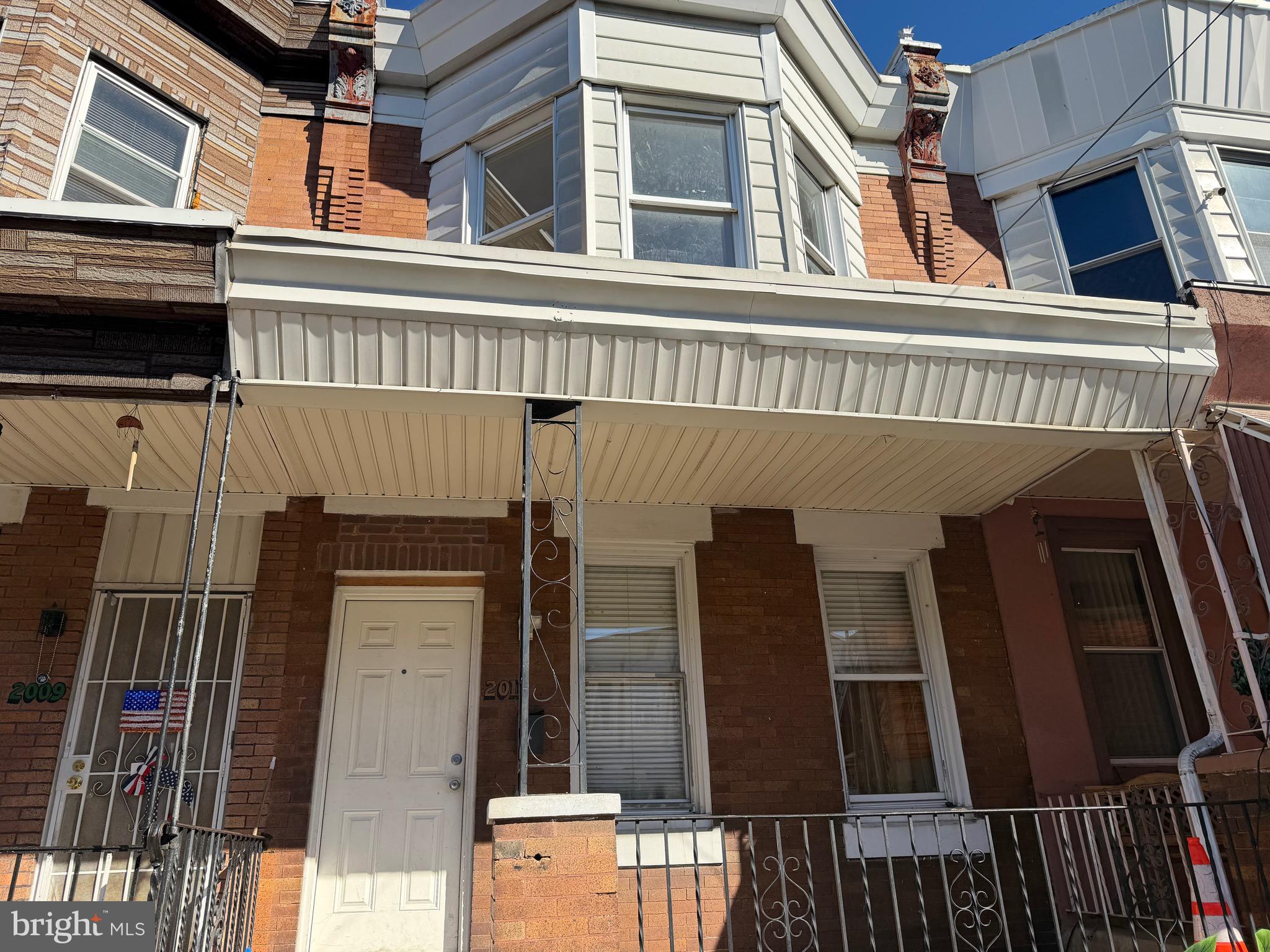 KENSINGTON - Residential