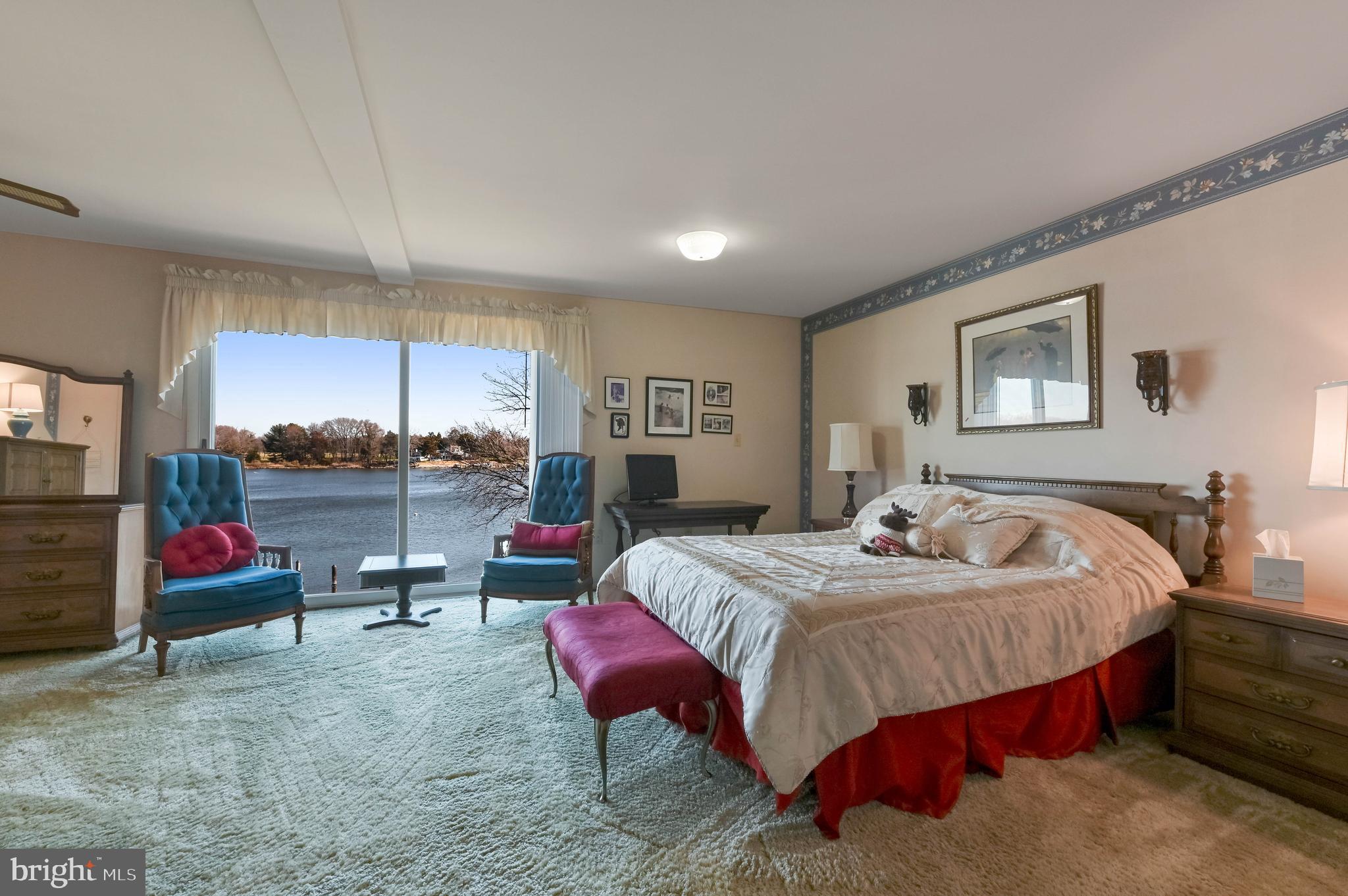 WHITEHALL BEACH - Residential