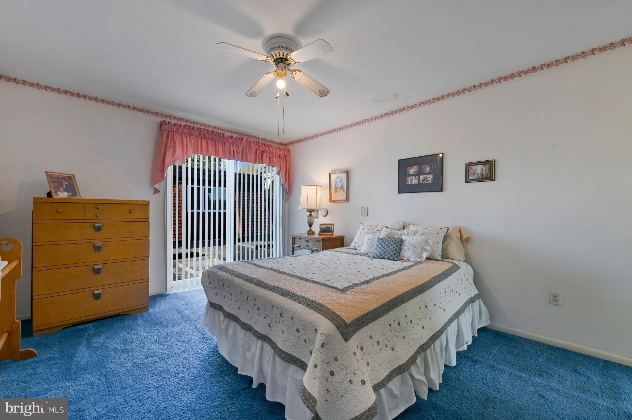 WHITEHALL BEACH - Residential