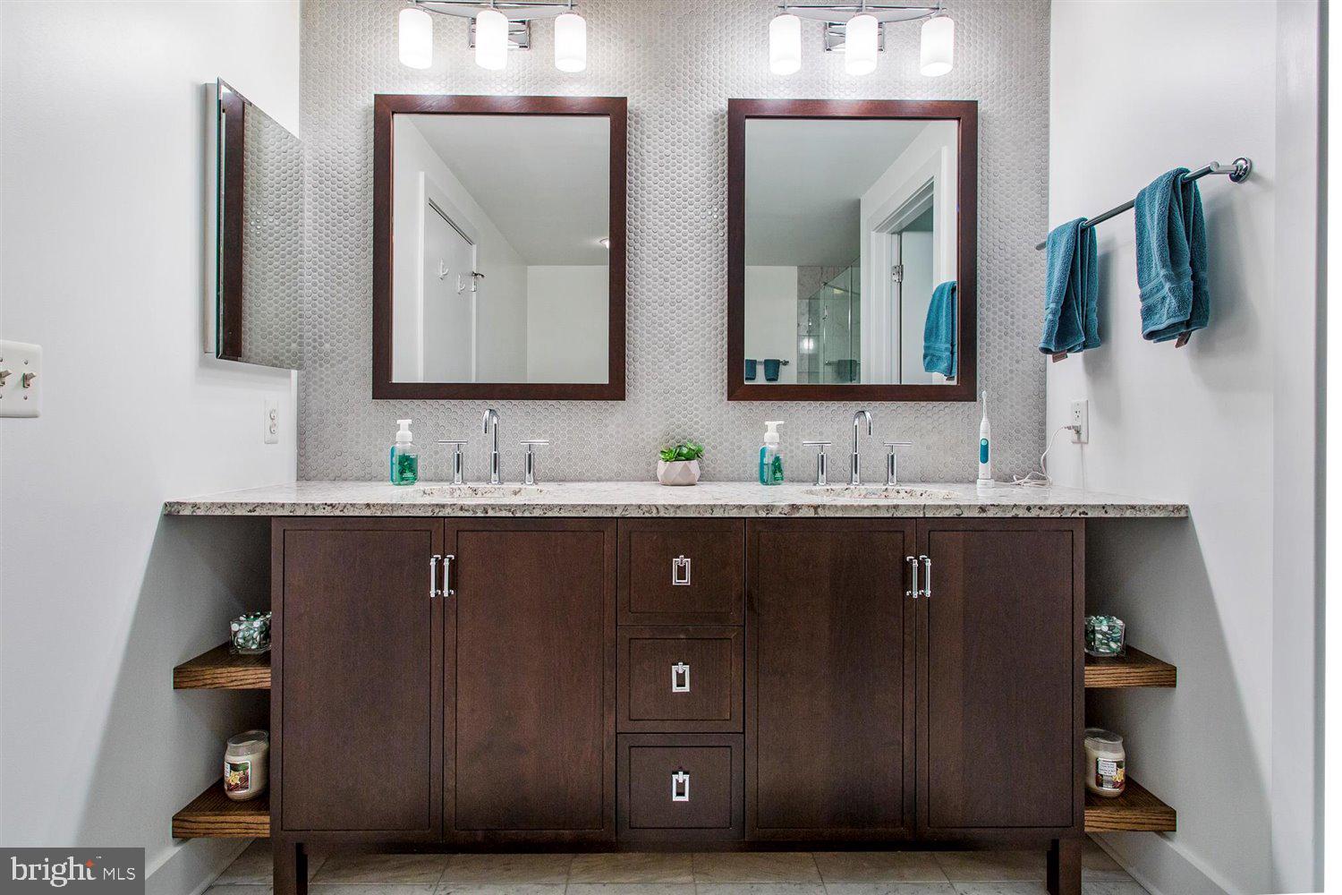 BEACON - Residential Lease