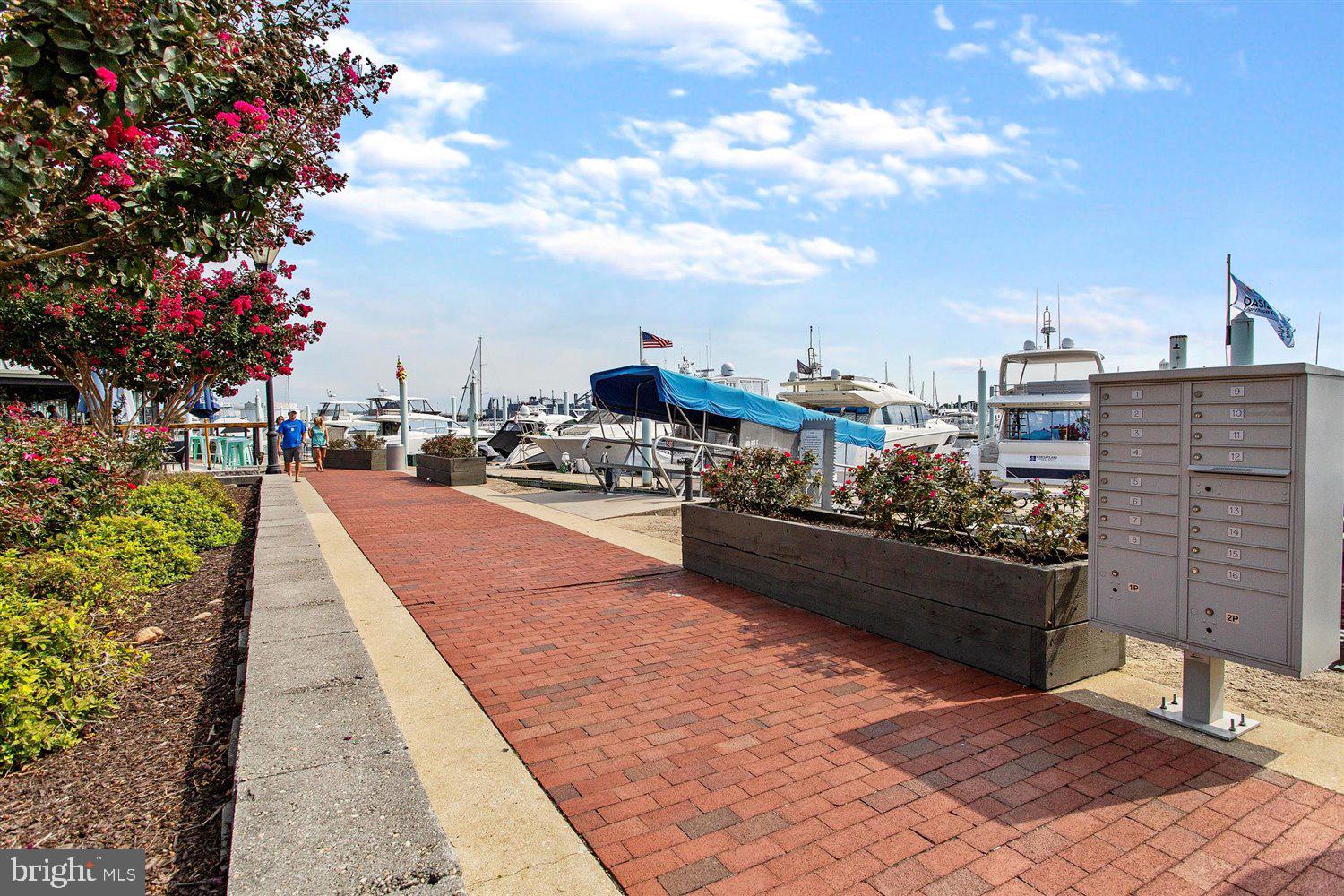 BEACON - Residential Lease