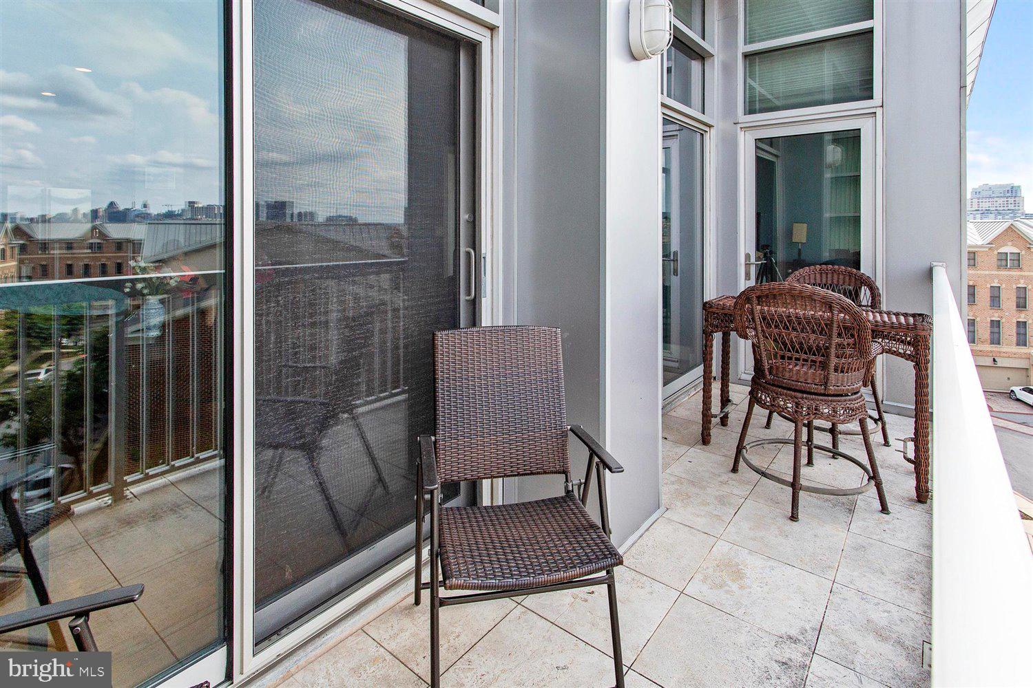 BEACON - Residential Lease