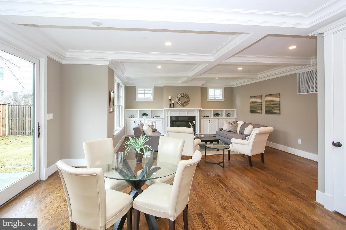 GLENBROOK VILLAGE - Residential