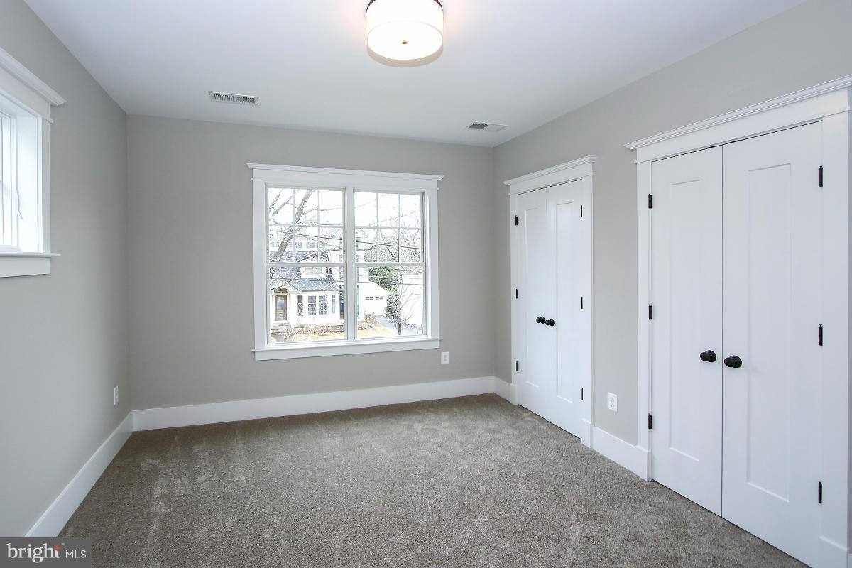 GLENBROOK VILLAGE - Residential